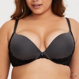 Torrid Dark Grey Microfiber & Black Lace Push-Up Plunge Bra 40F (40DDD)